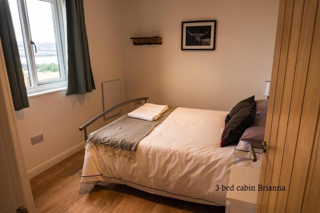 Culbokie Lodges ภายนอก รูปภาพ