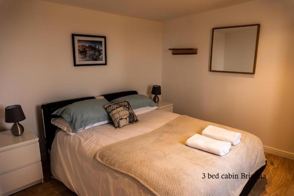 Culbokie Lodges ภายนอก รูปภาพ